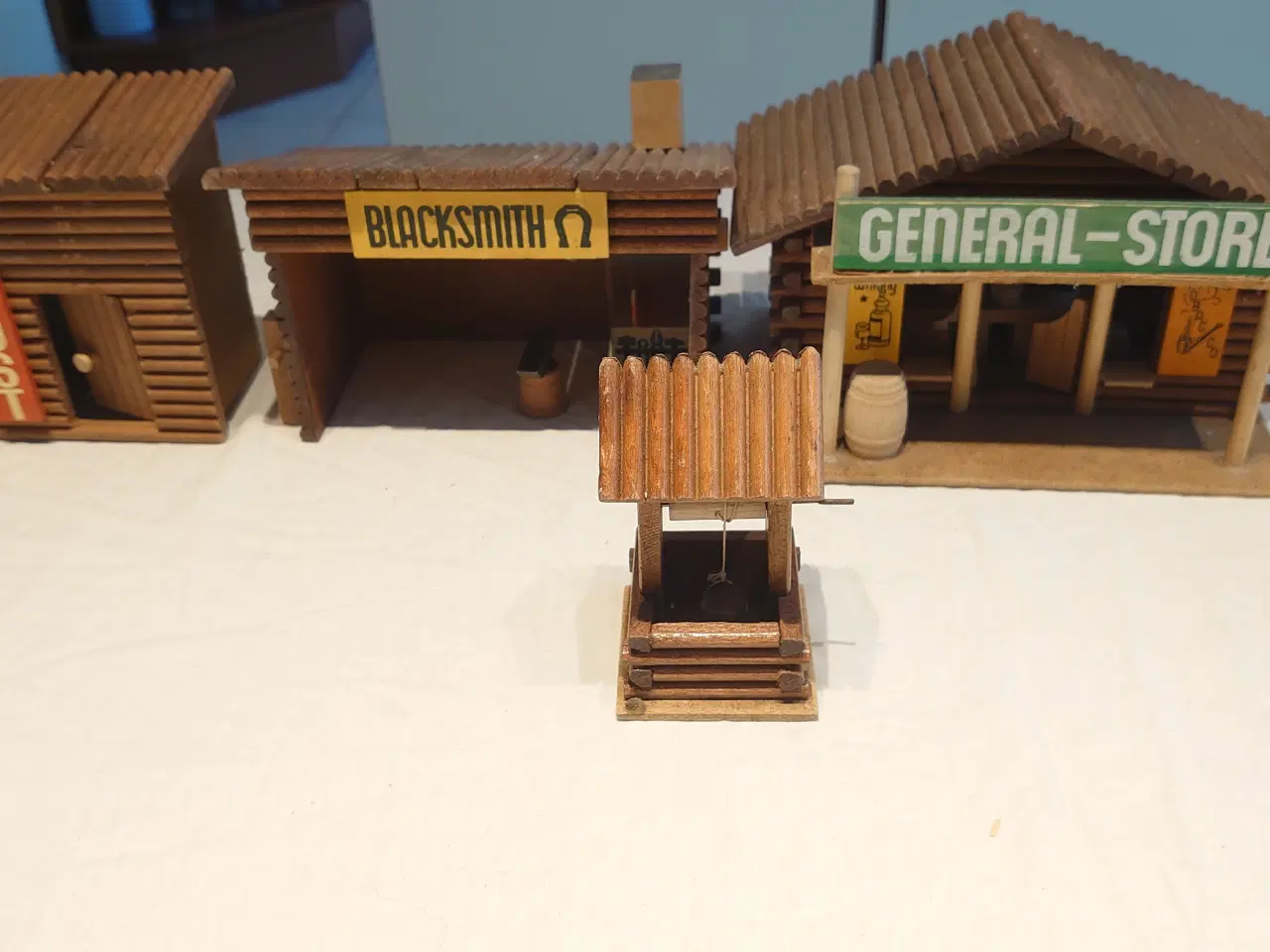 Billede 7 - Westernby:Fort Øst,10 bygninger og 15 fig. Ca 1970