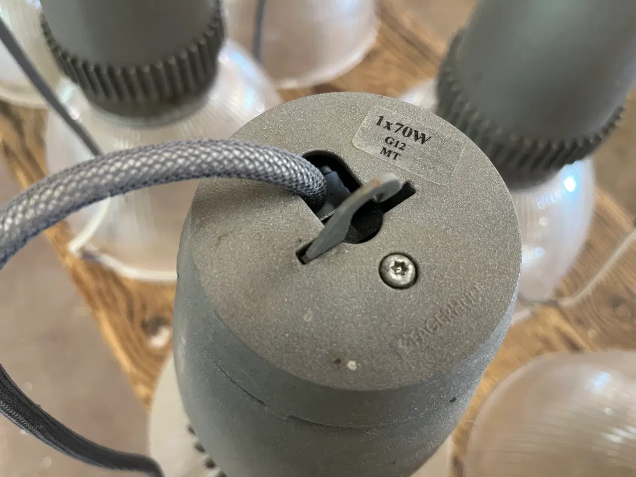 Billede 3 - Fagerhult  industrilamper 6stk