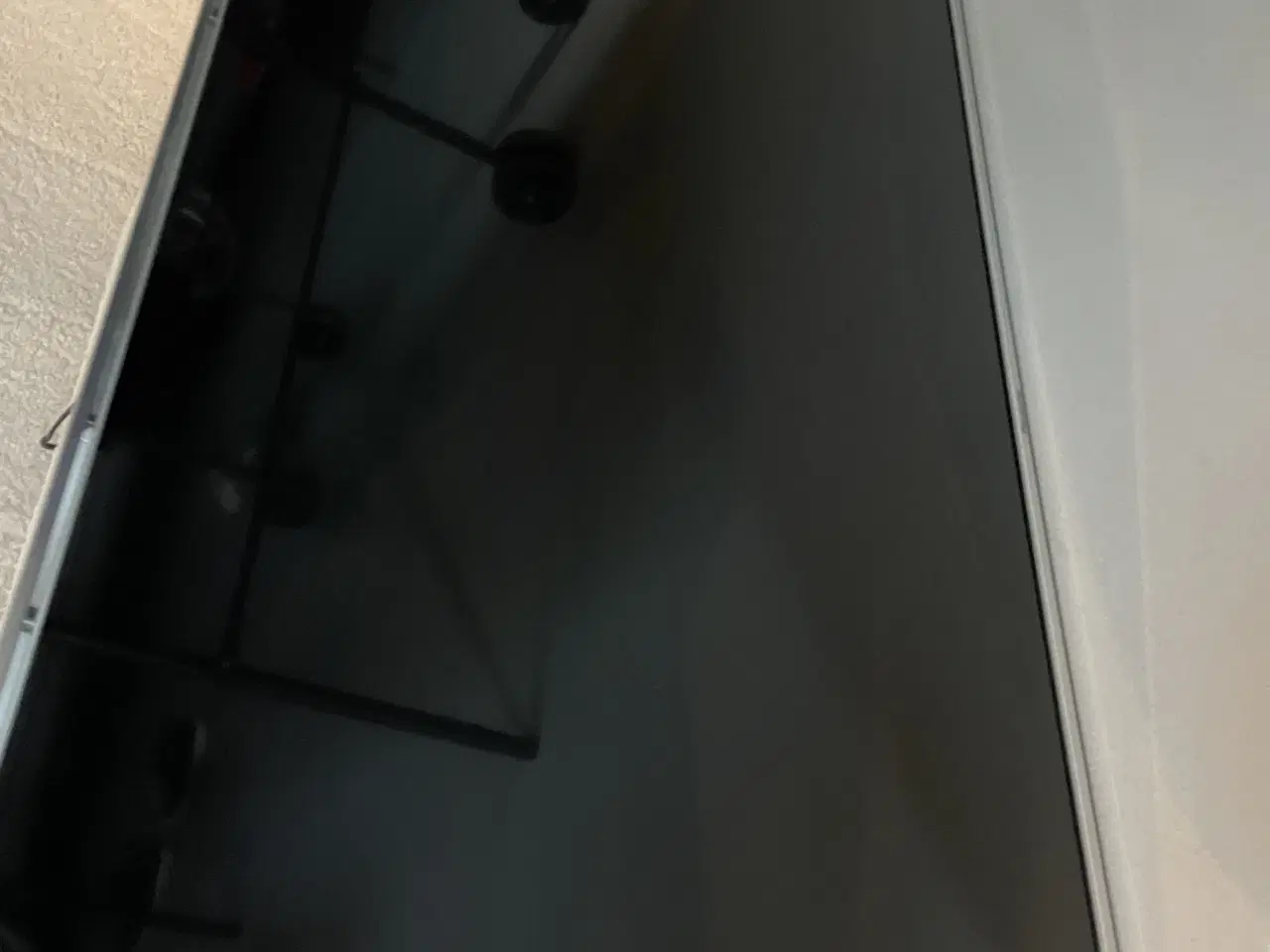 Billede 1 - Fladskærms TV sælges