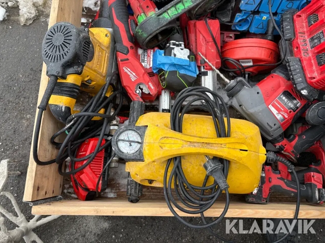 Billede 8 - Assorteret håndværktøj og støvsuger - 1 palle