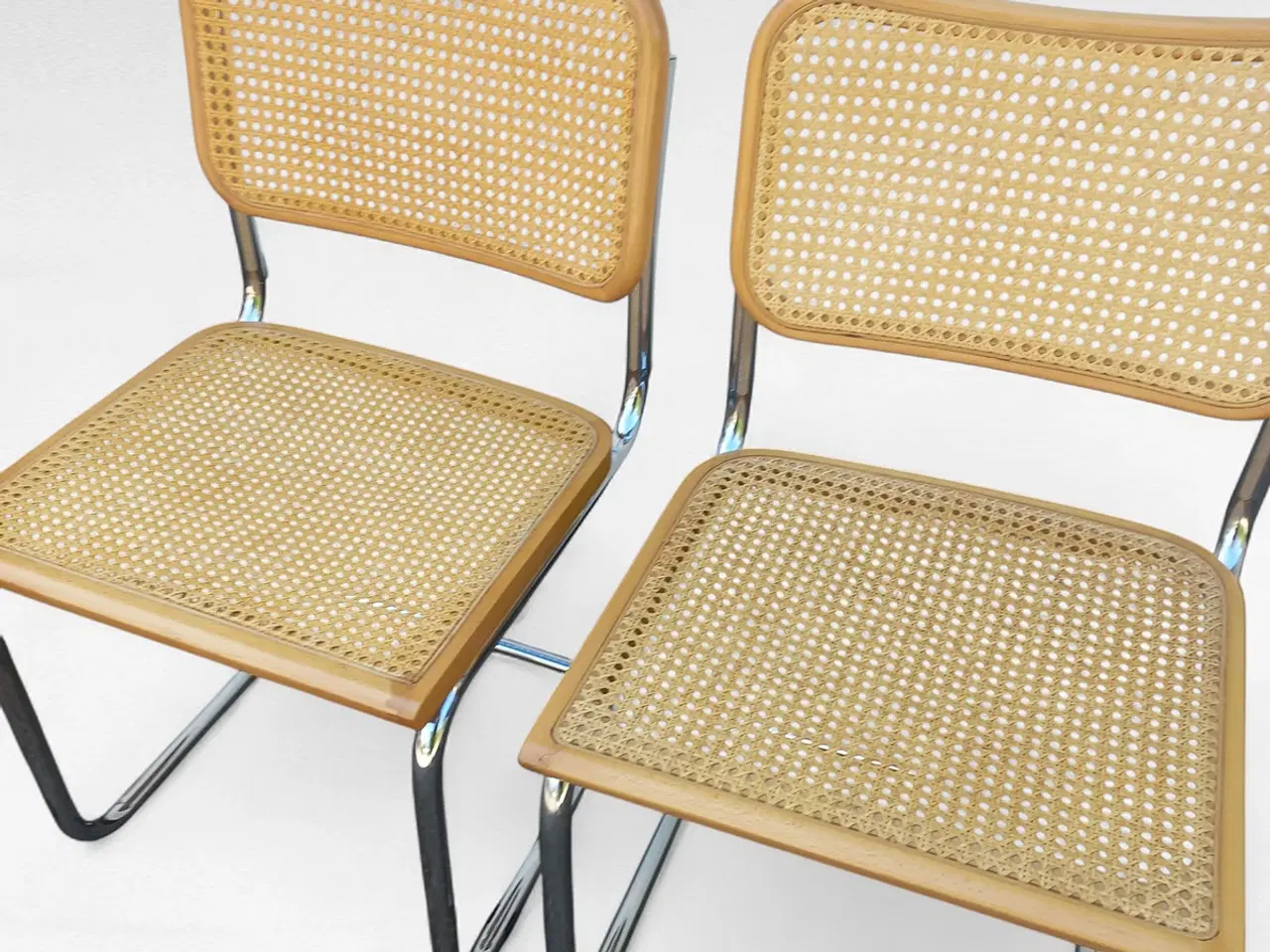 Billede 7 - 2 flotte frisvingerstol/barberstol med fransk flet