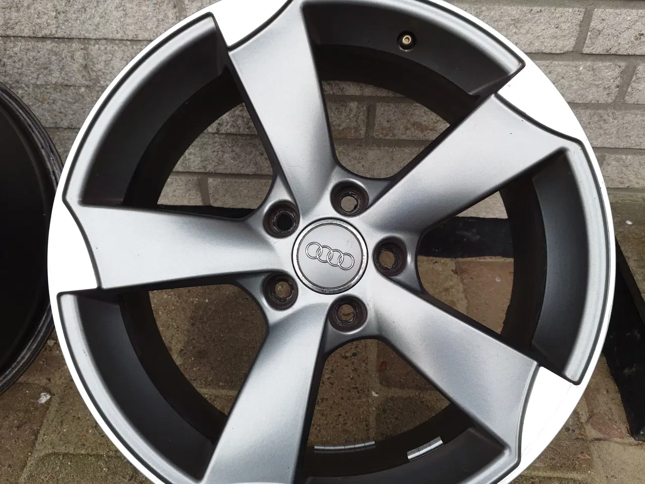 Billede 4 - Rotor fælge KOPI 8 x 18 ET43 5x112 Ø66,5