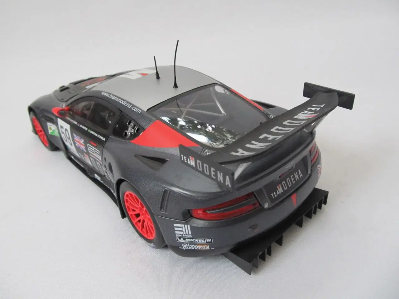 Billede 2 - 2007 LeMans Aston Martin DBR9 #59 - 1:18