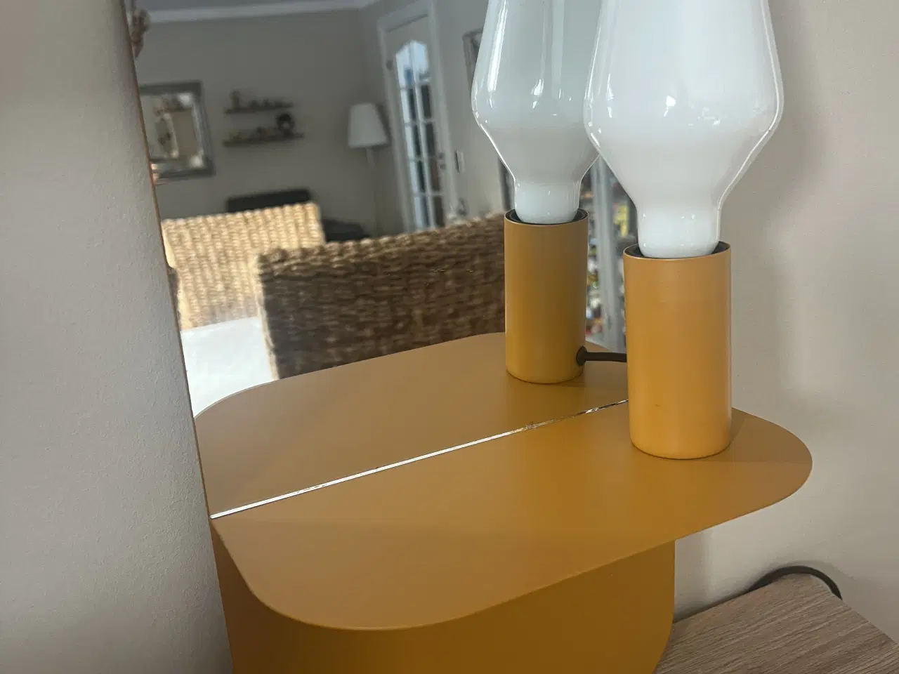 Billede 3 - Fedt retro spejl med lys og integreret hylde 