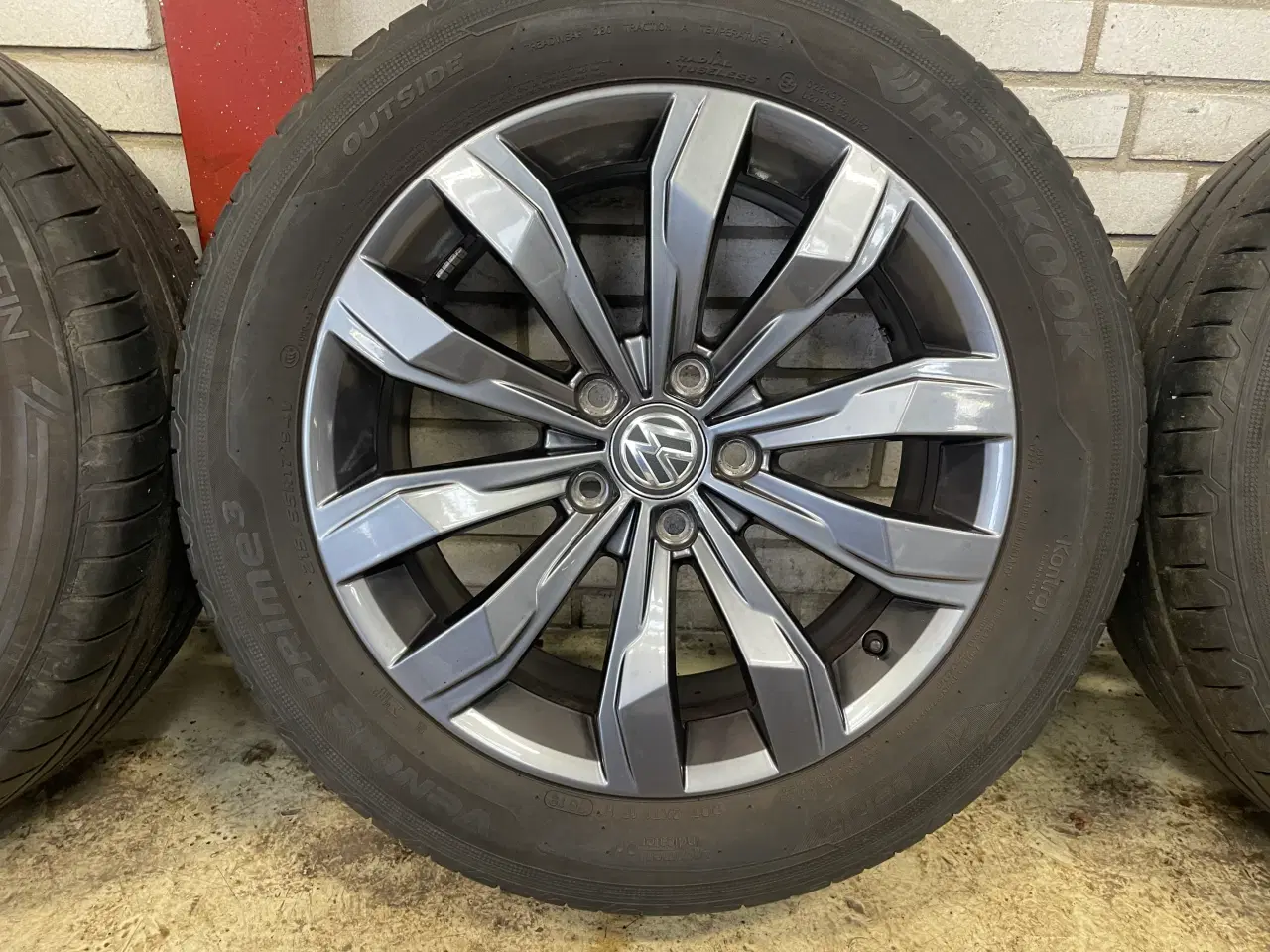 Billede 5 - 17 VW T-Roc 215/55r17 Ref.200 sommer