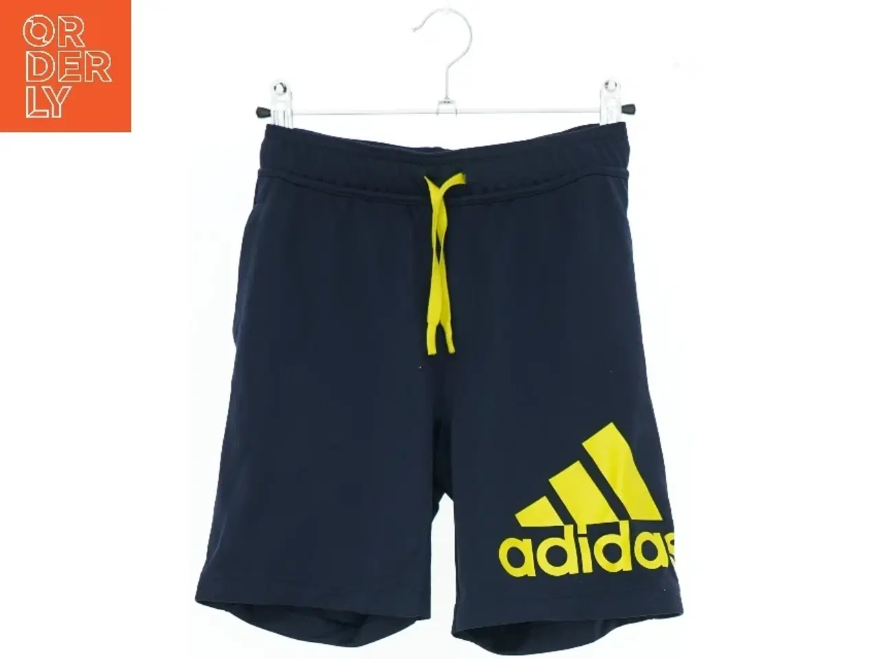 Billede 1 - Shorts med gul snor og logo fra Adidas (str. 140)