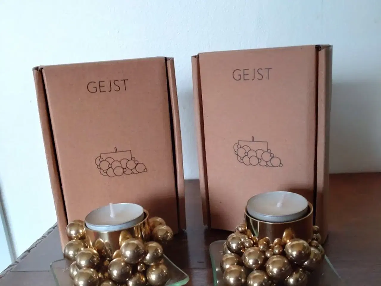 Billede 1 - GEJST MOLEKYL fyrfadsstager, messing, 2 stk.