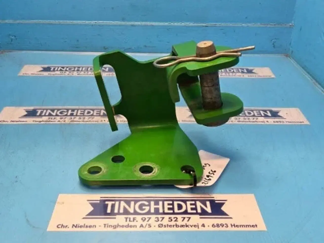 Billede 1 - John Deere 6R Træk Beslag L216956