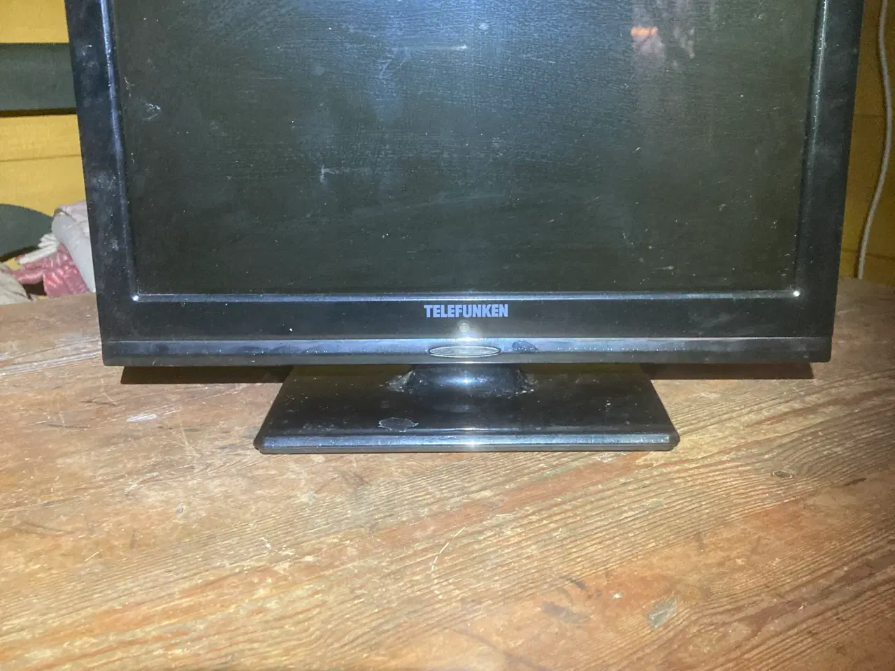 Billede 1 - 15” LCD - TV  Telefunken