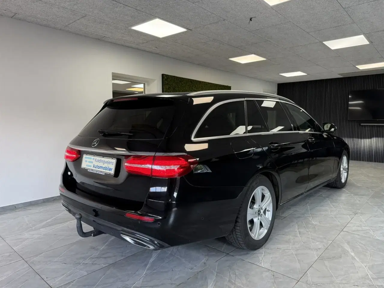 Billede 4 - Mercedes-Benz E220 d T 2,0 D Avantgarde 9G-Tronic 194HK Stc Aut.