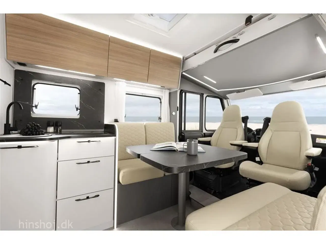 Billede 2 - 2026 - Etrusco I 7400 QBC Scandic Edition Etrusco by Hymer er Italiensk Elegance og Komfort fra Hinshøj Caravan