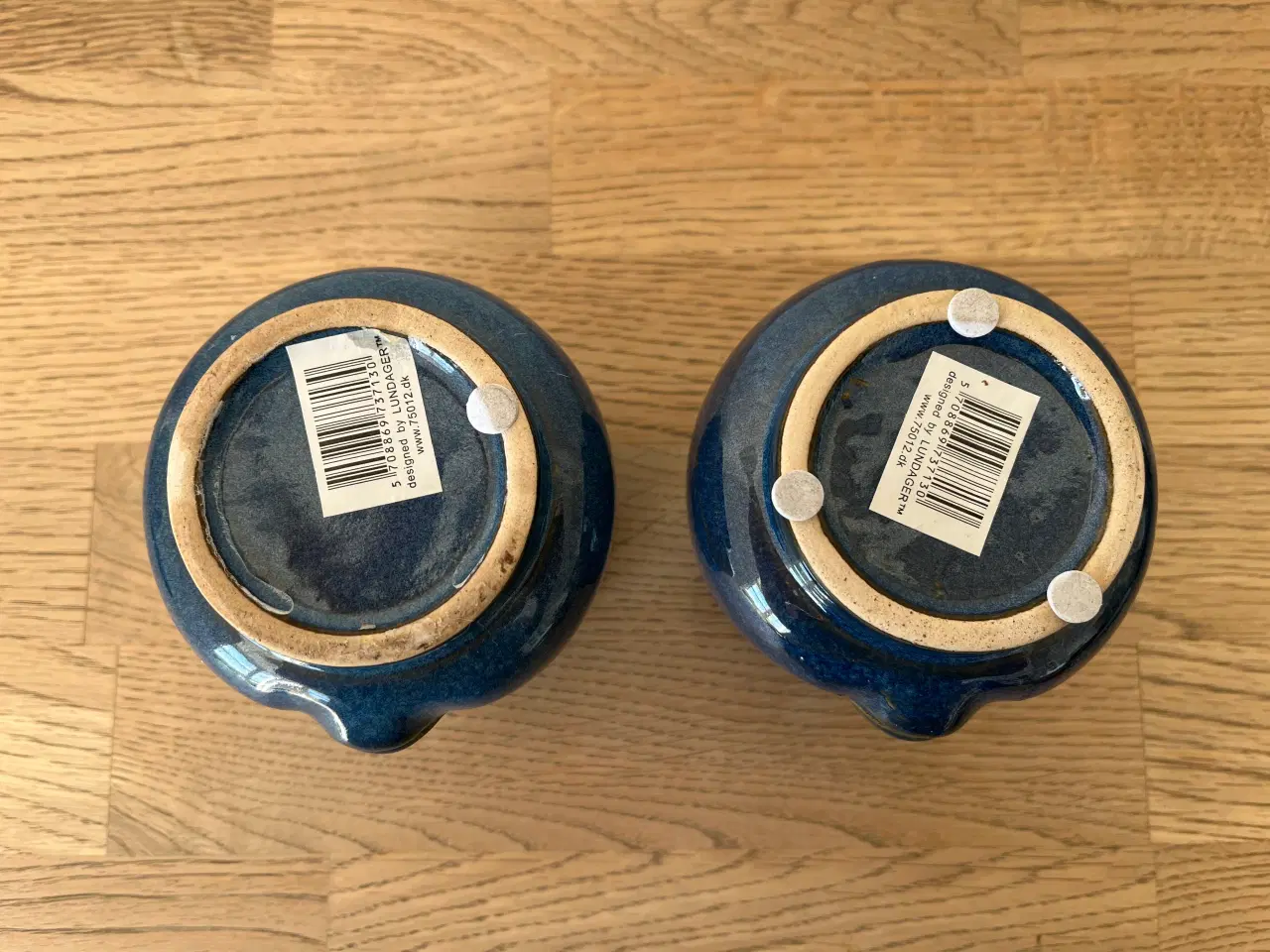 Billede 3 - 2 urtepotteskjulere med ansigt, Design by Lundager