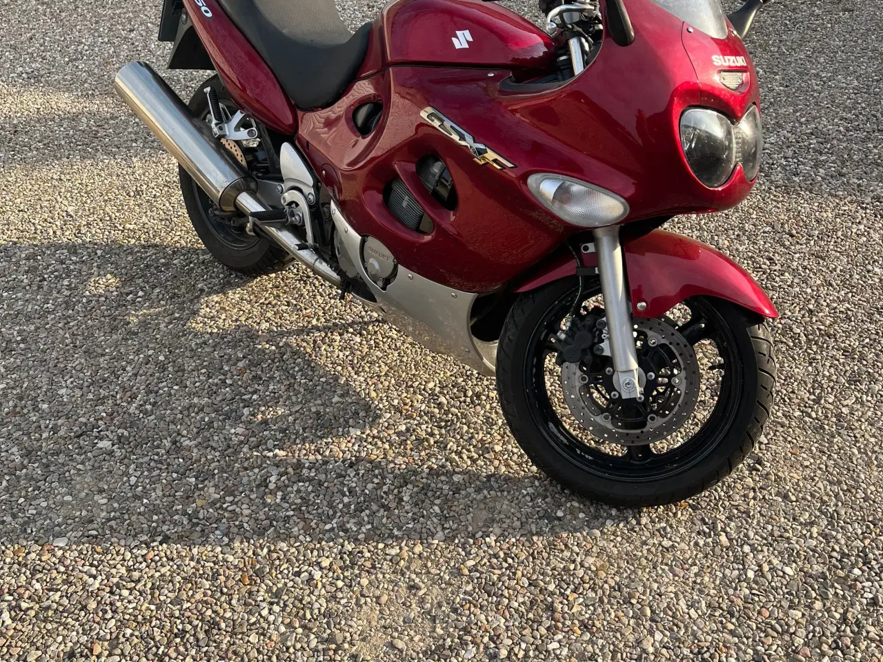 Billede 3 - Suzuki gsxf 750 helt som ny