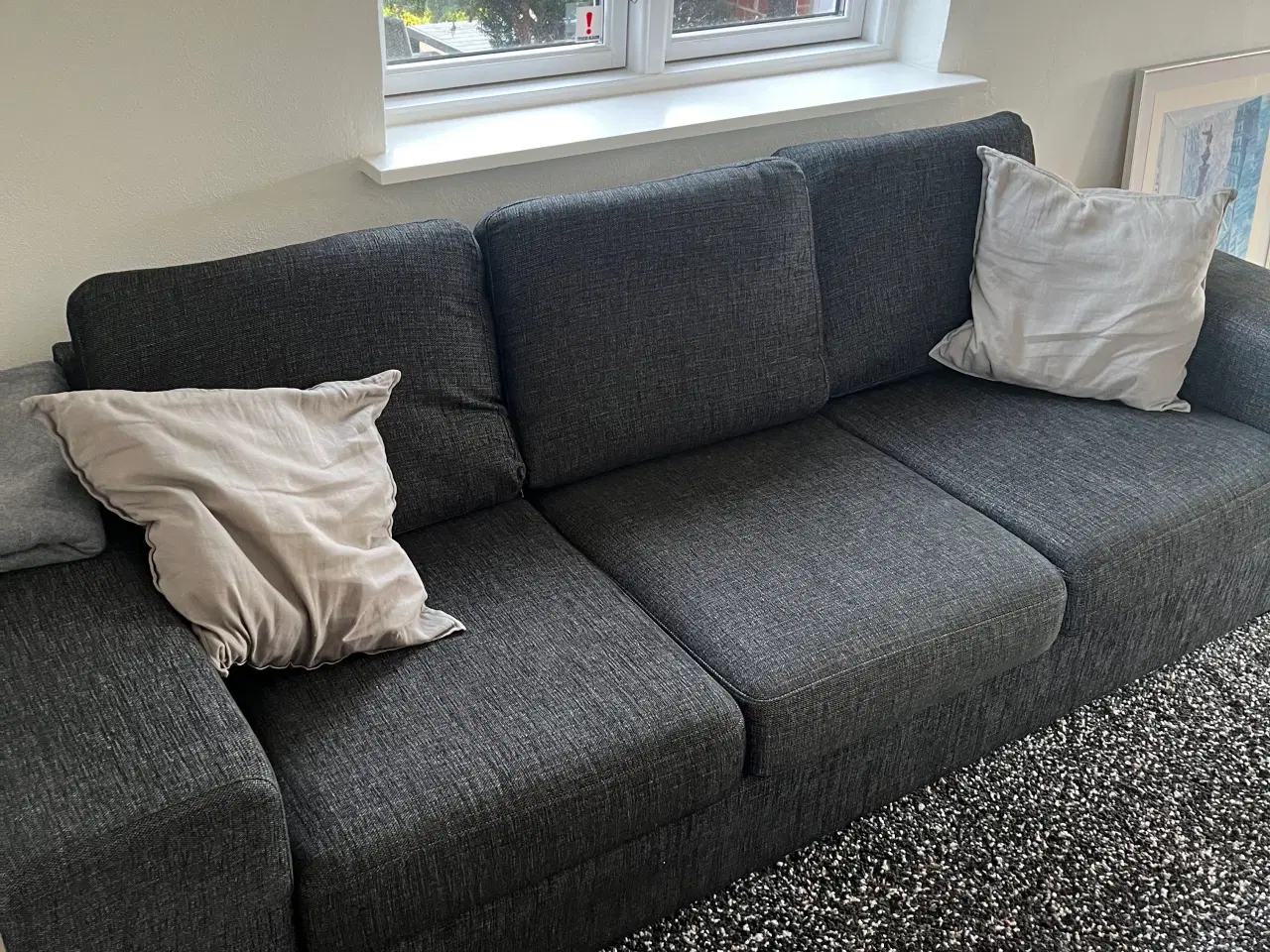 Billede 2 - Mørkegrå stof sofa
