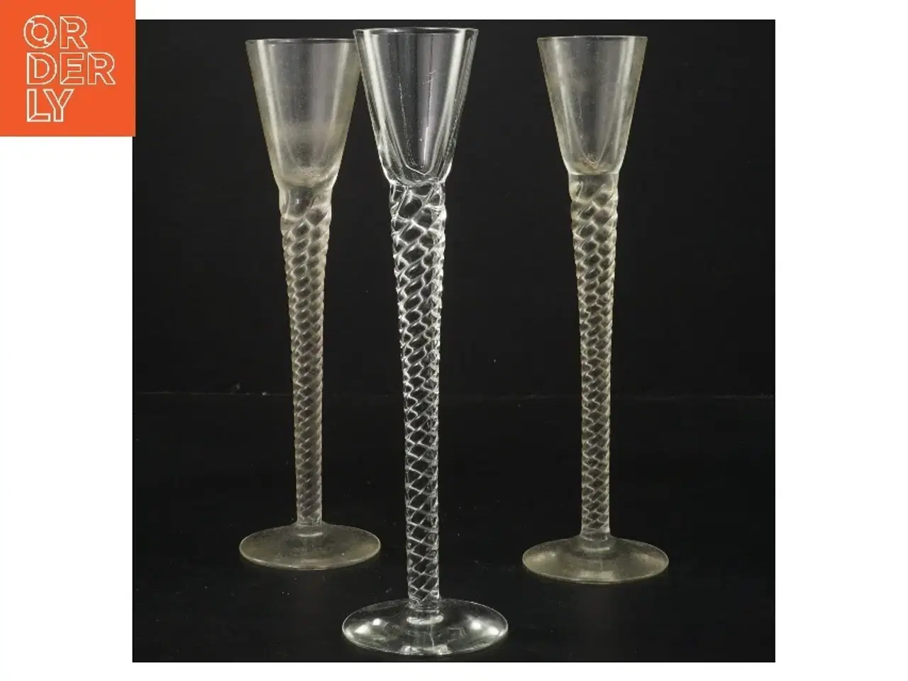 Billede 1 - Glas lysestager (str. 3 stk Ø 4,5 cm længde 22 cm)