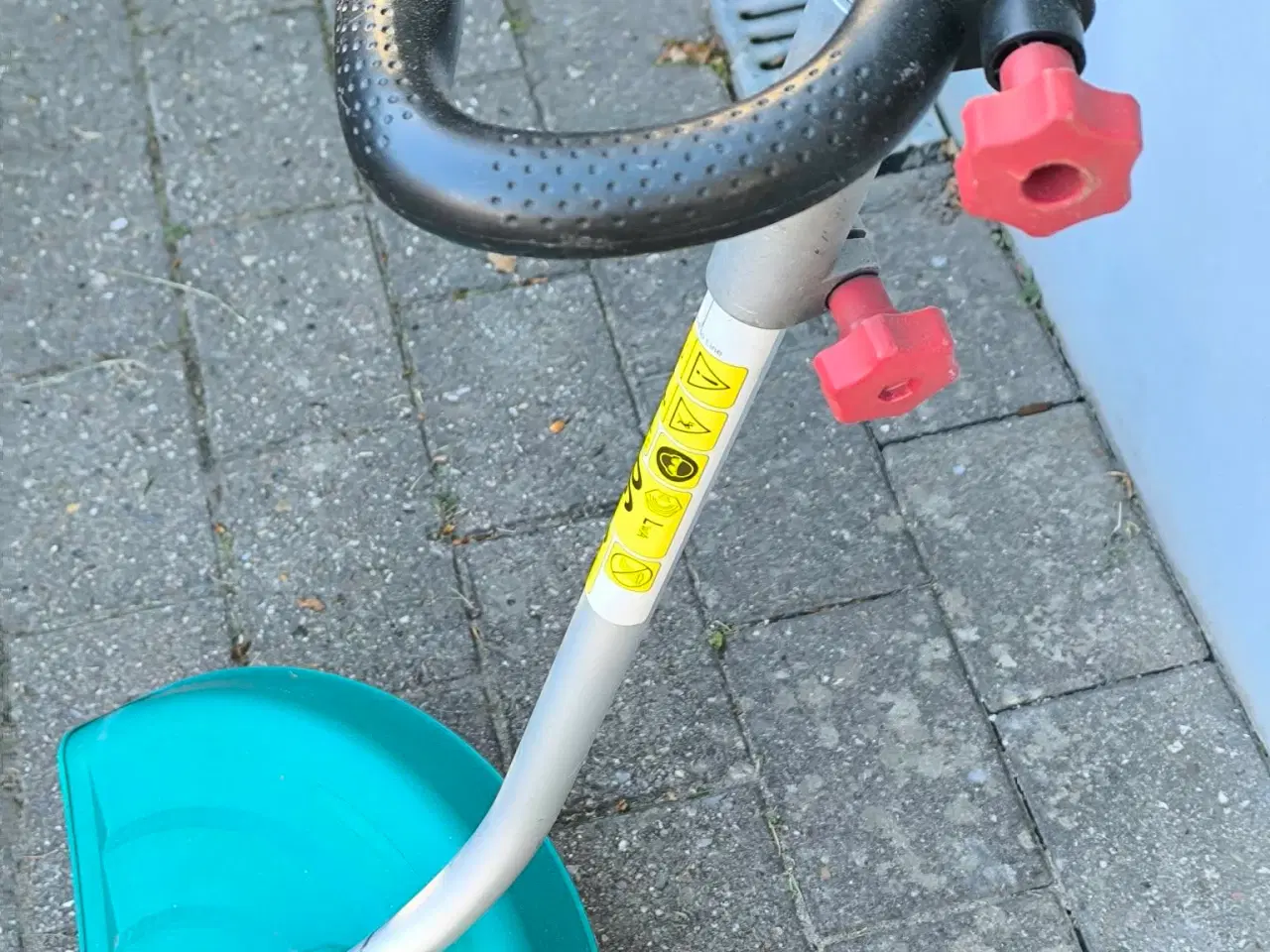 Billede 10 - Bosch AMW 10 Multicutter med hækkeklipper og græst