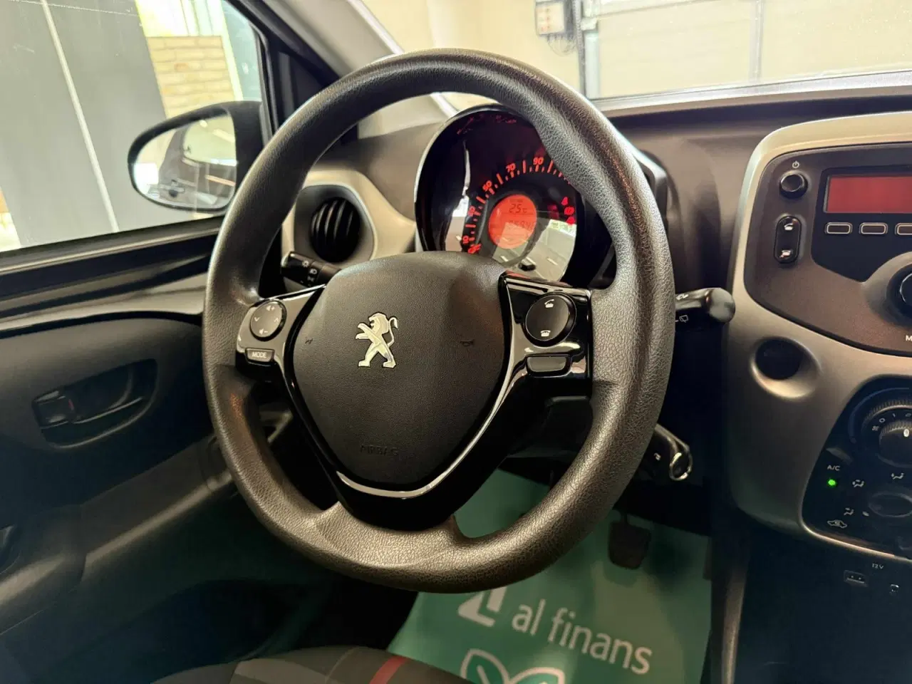 Billede 10 - Peugeot 108 1,0 e-VTi 69 Active TOP!