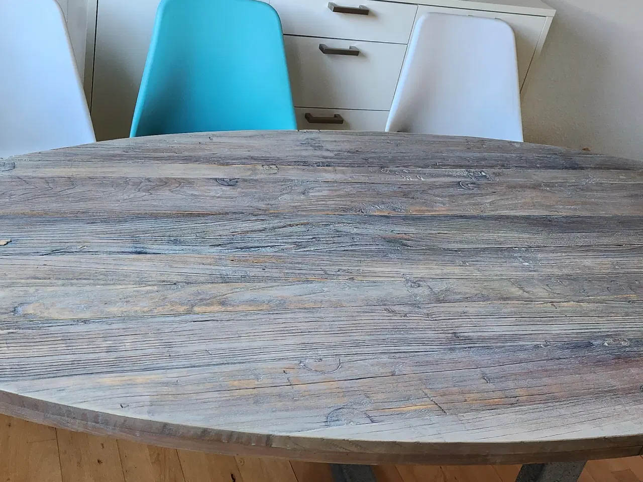 Billede 2 - Specielt ovalt plankebord 