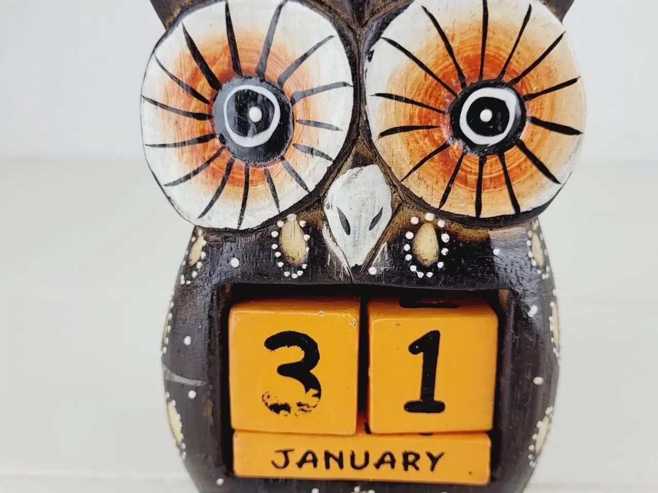 Billede 1 - ⭐️ Håndmalet ugle kalender figur i tær