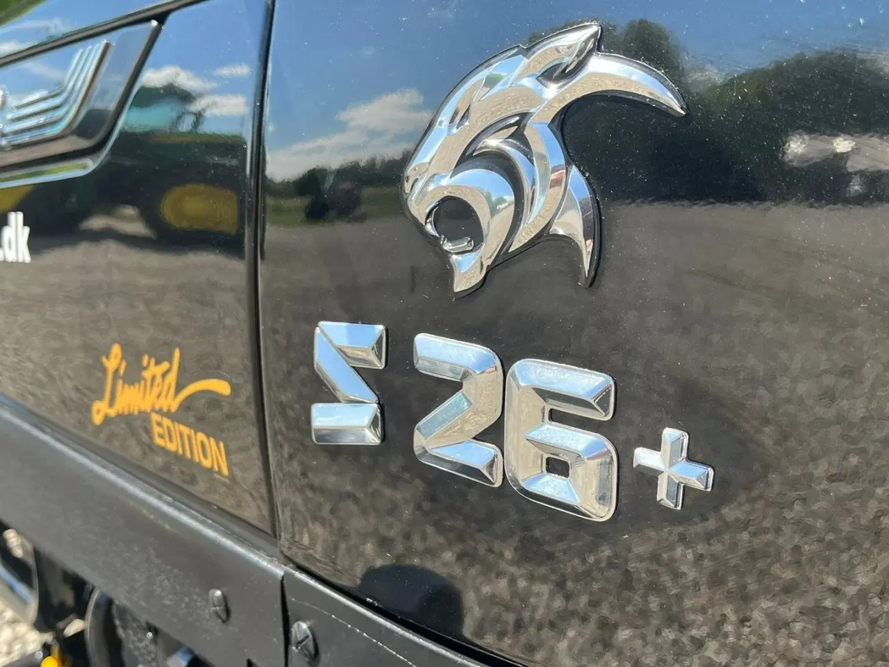 Billede 8 - Solis S26 Limited Edition i sort 6+2 Gearmaskine med Servostyring og brede traktorhjul