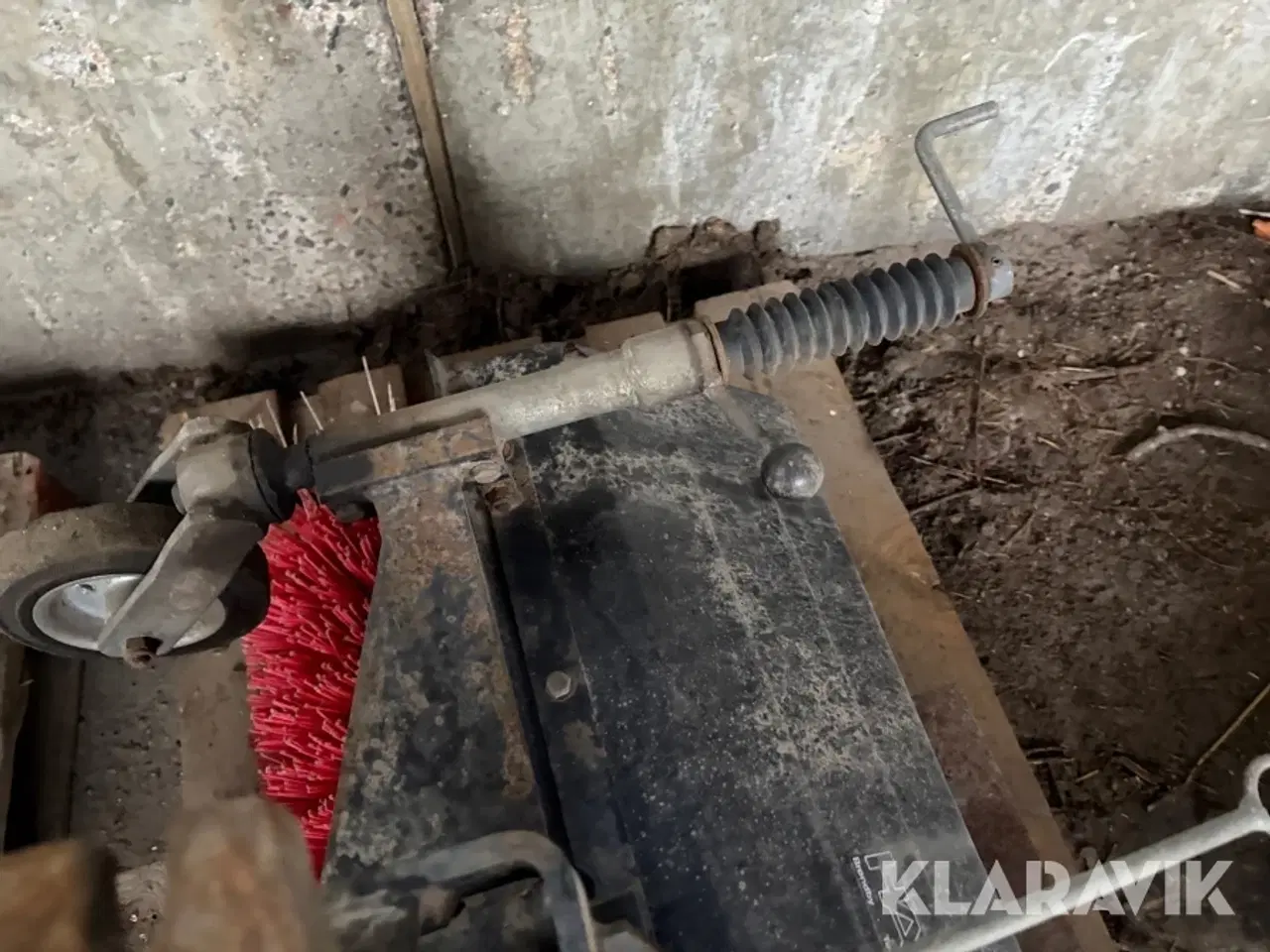 Billede 12 - Fejekost