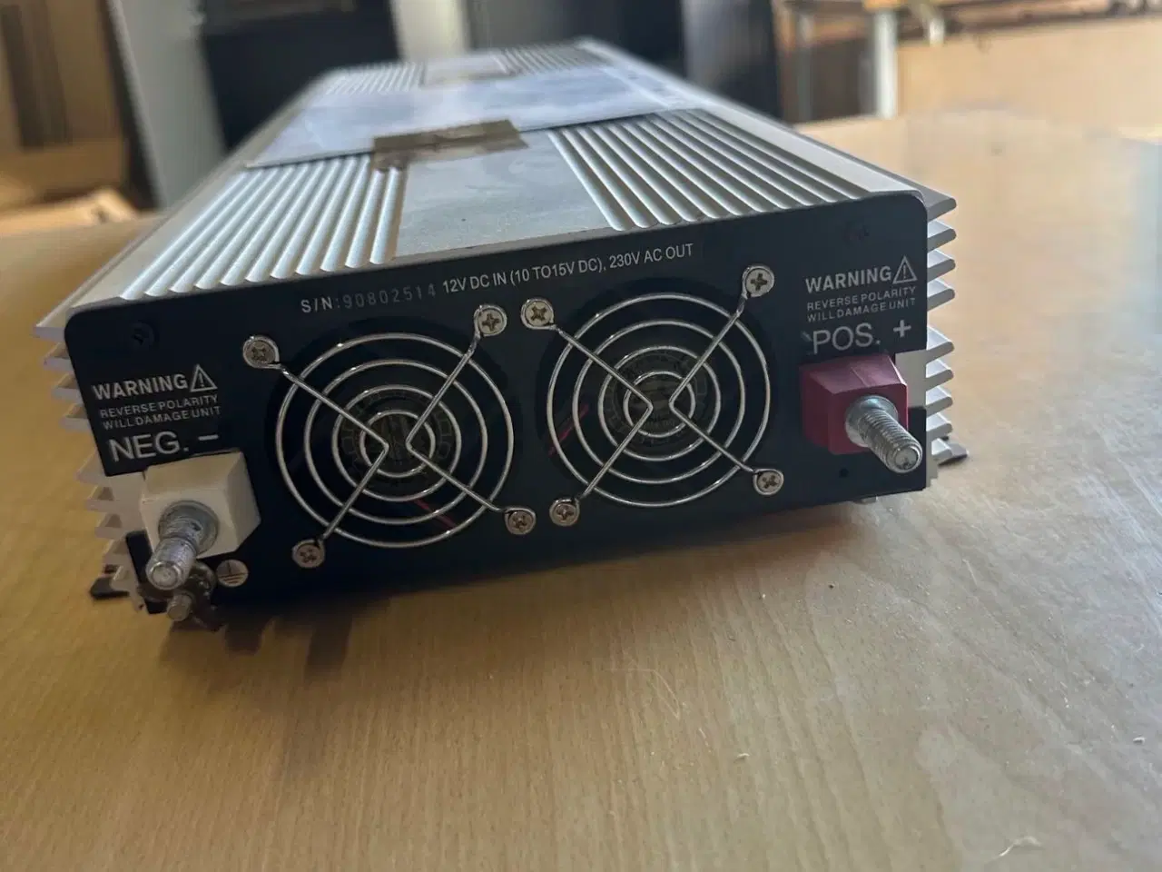 Billede 1 - YK 2500W Power Inverter 12V til 230V super pæn s