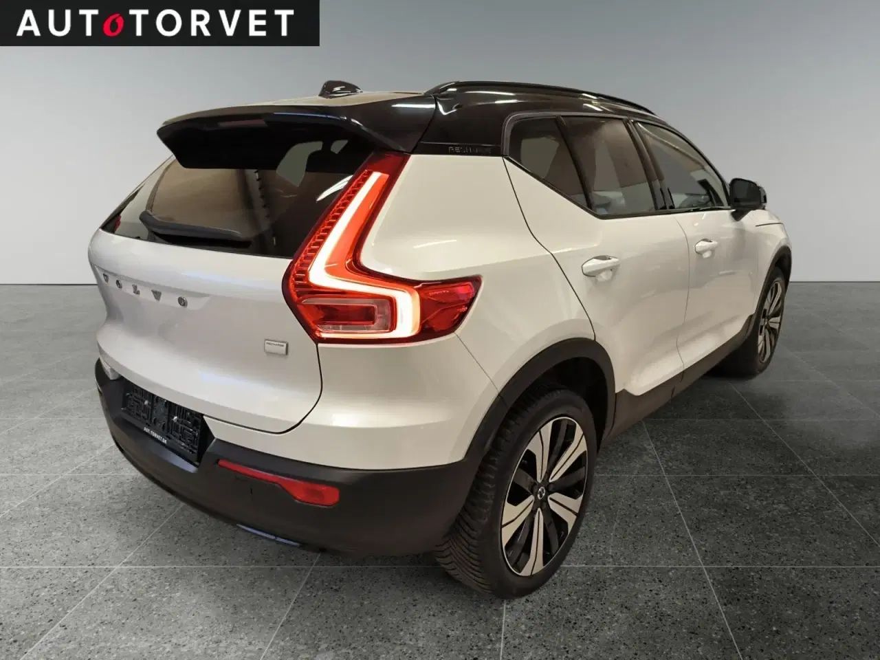 Billede 3 - Volvo XC40  P6 ReCharge Core