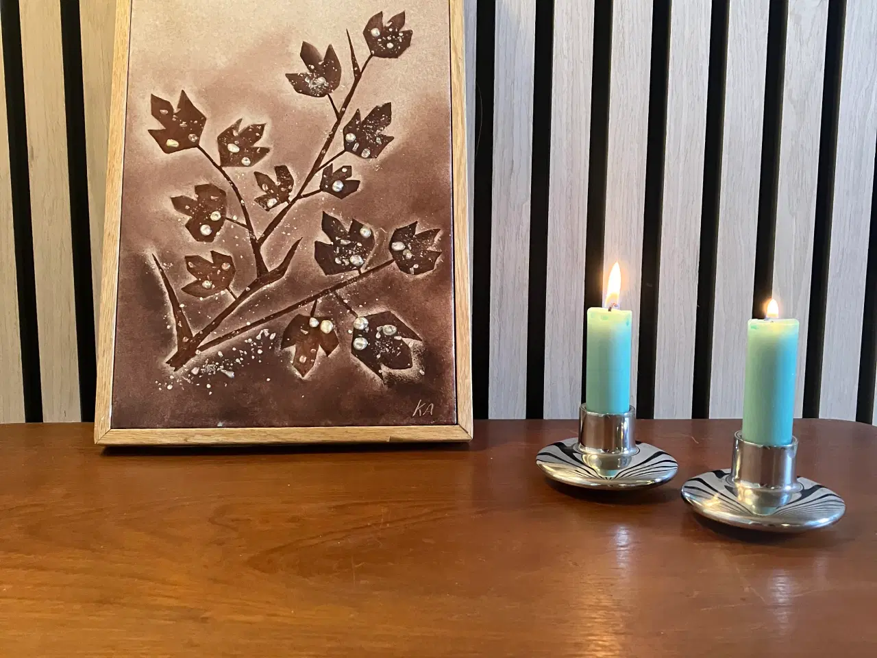 Billede 1 - Rigtig flot vægrelief med blad motiv.