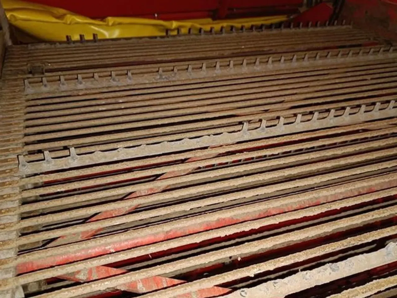 Billede 17 - Grimme SE 150-60 Grimme SE 150-60, med hjultræk og med 1700 mm indføring.