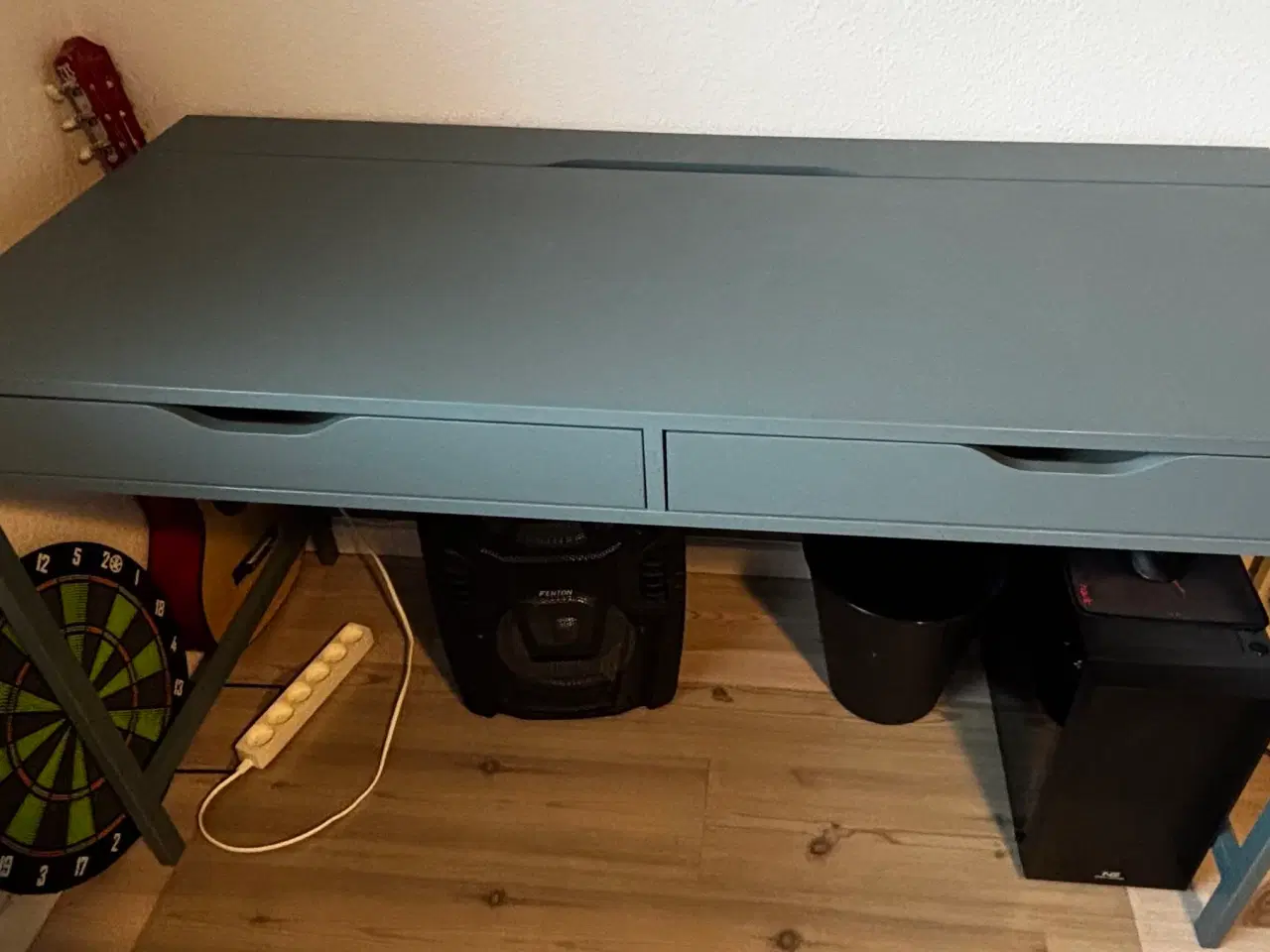 Billede 1 - Ikea Axel skrivebord