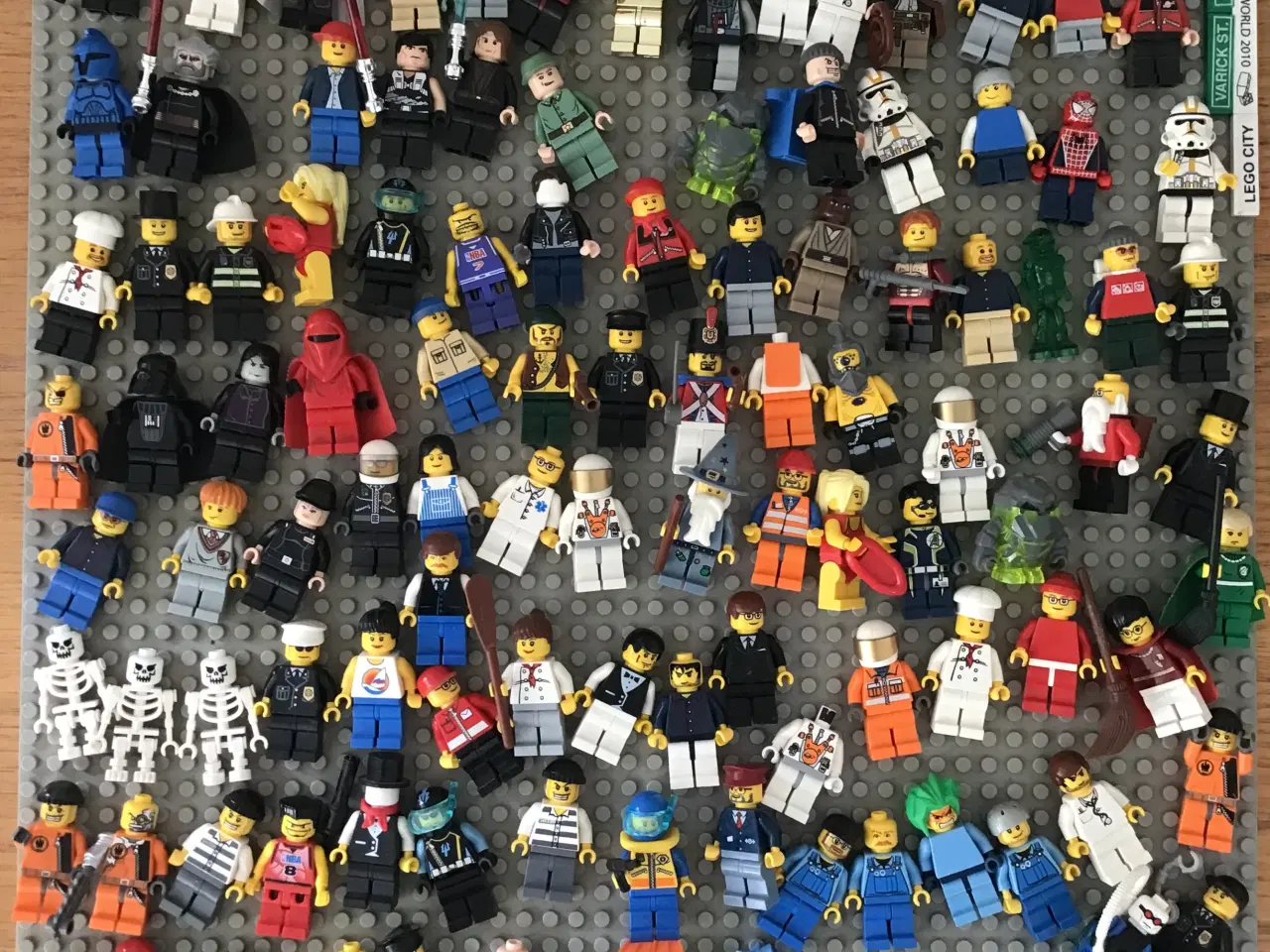 Billede 2 - LEGO 5 sæt plus 12,5 kilo løs