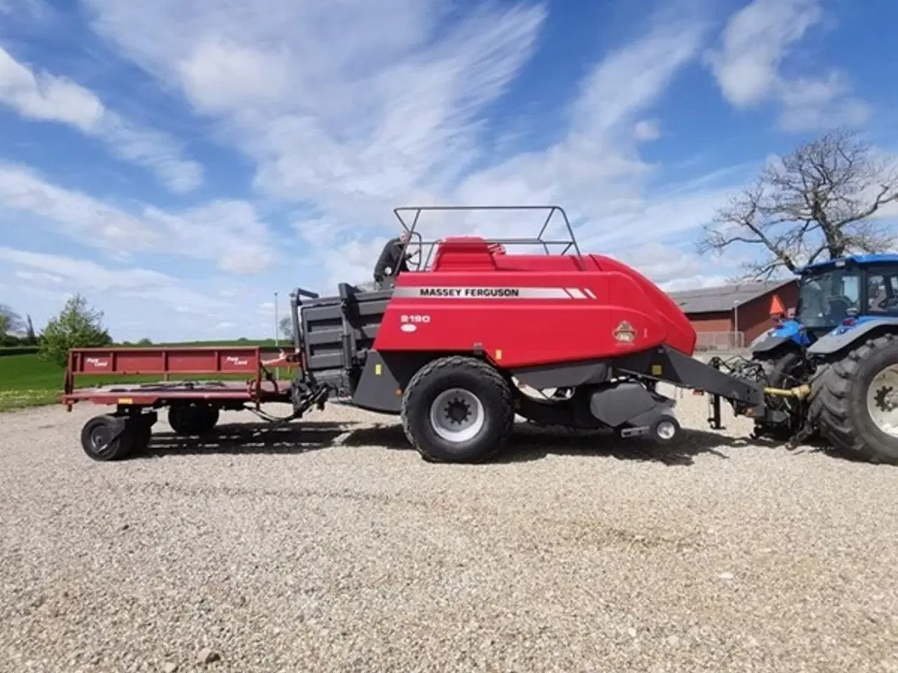 Billede 18 - Massey Ferguson 2190 m/parkland vogn 36000 baller - høstklar