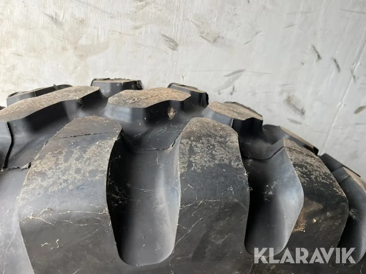 Billede 4 - Dæk Goodyear IT530 500/70R28IND 1 styk