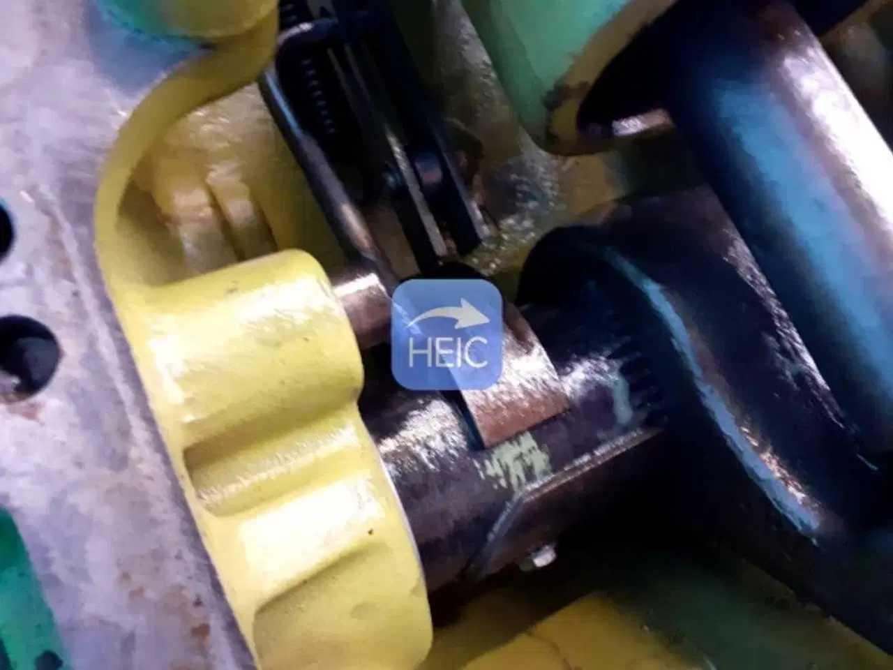 Billede 9 - John Deere 2030 Liftdæksel AR104660