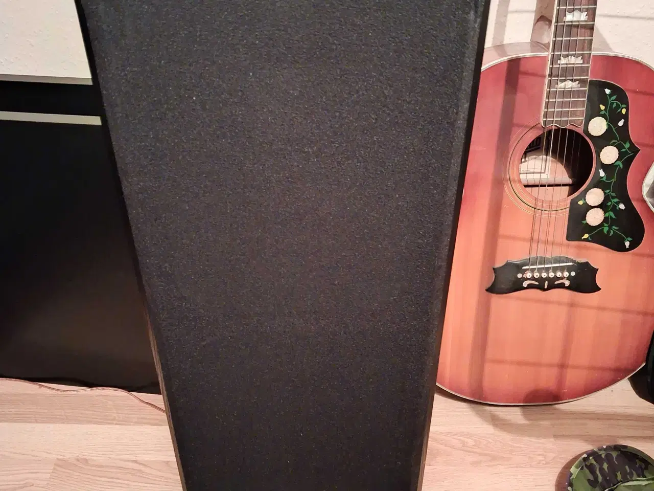 Billede 4 - Pladespiller med forstærker og 2 højtalere