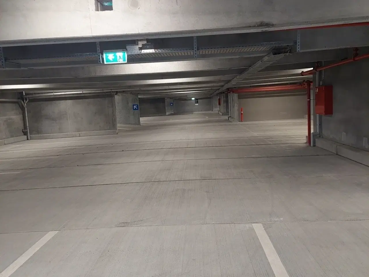 Billede 2 - Parkering til leje på Sjællandsbroen 11 i Storkøbenhavn.