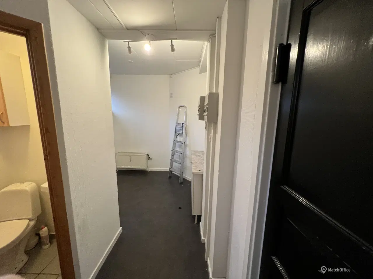 Billede 16 - Butikslokale i Skive centrum