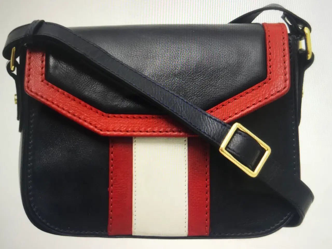 Billede 5 - Flot Crossbody taske skuldertaske fra Belsac. 