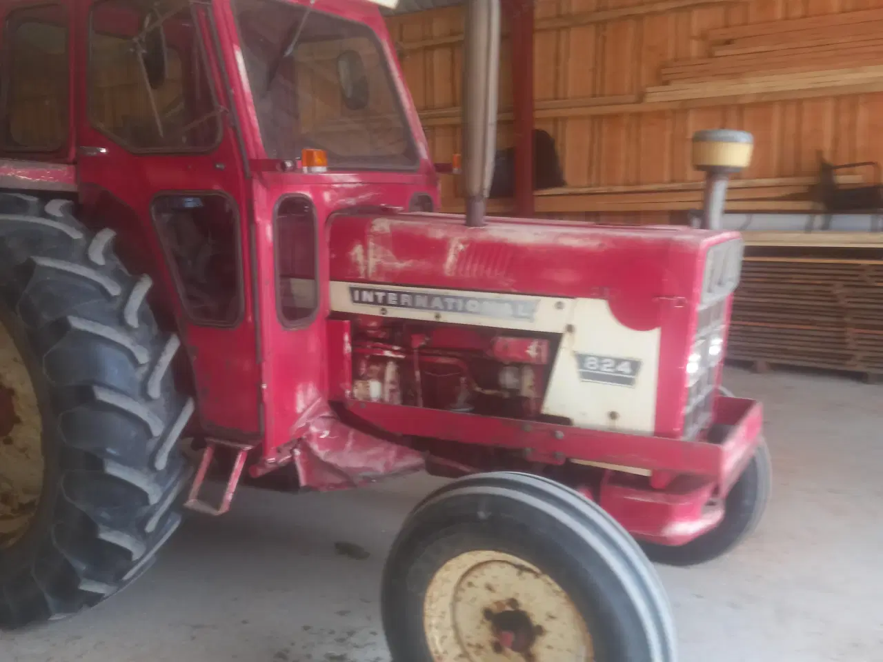 Billede 2 - IH  international 824