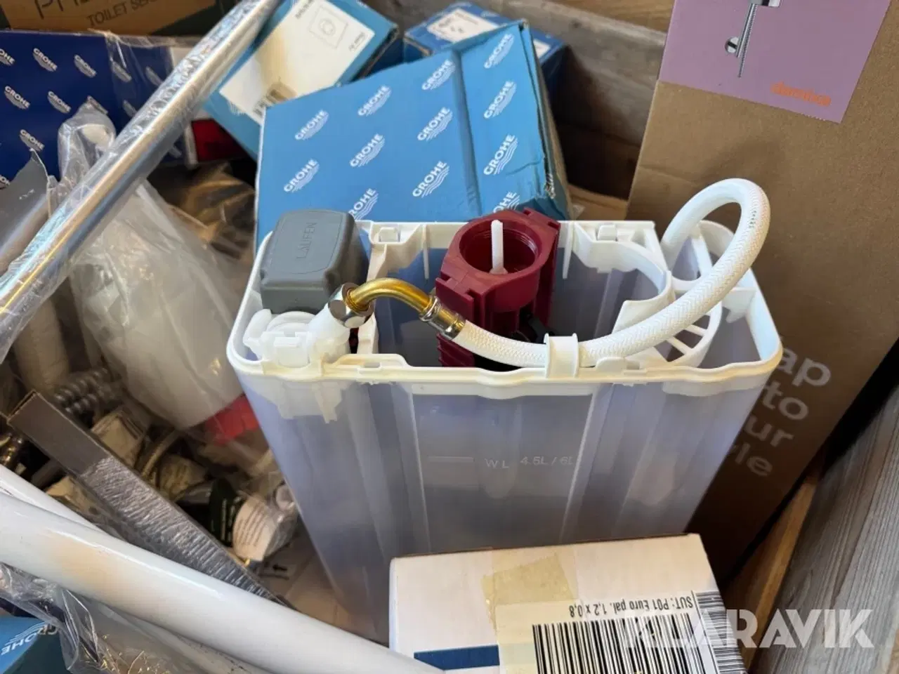 Billede 4 - Inventar til badeværelset LOT