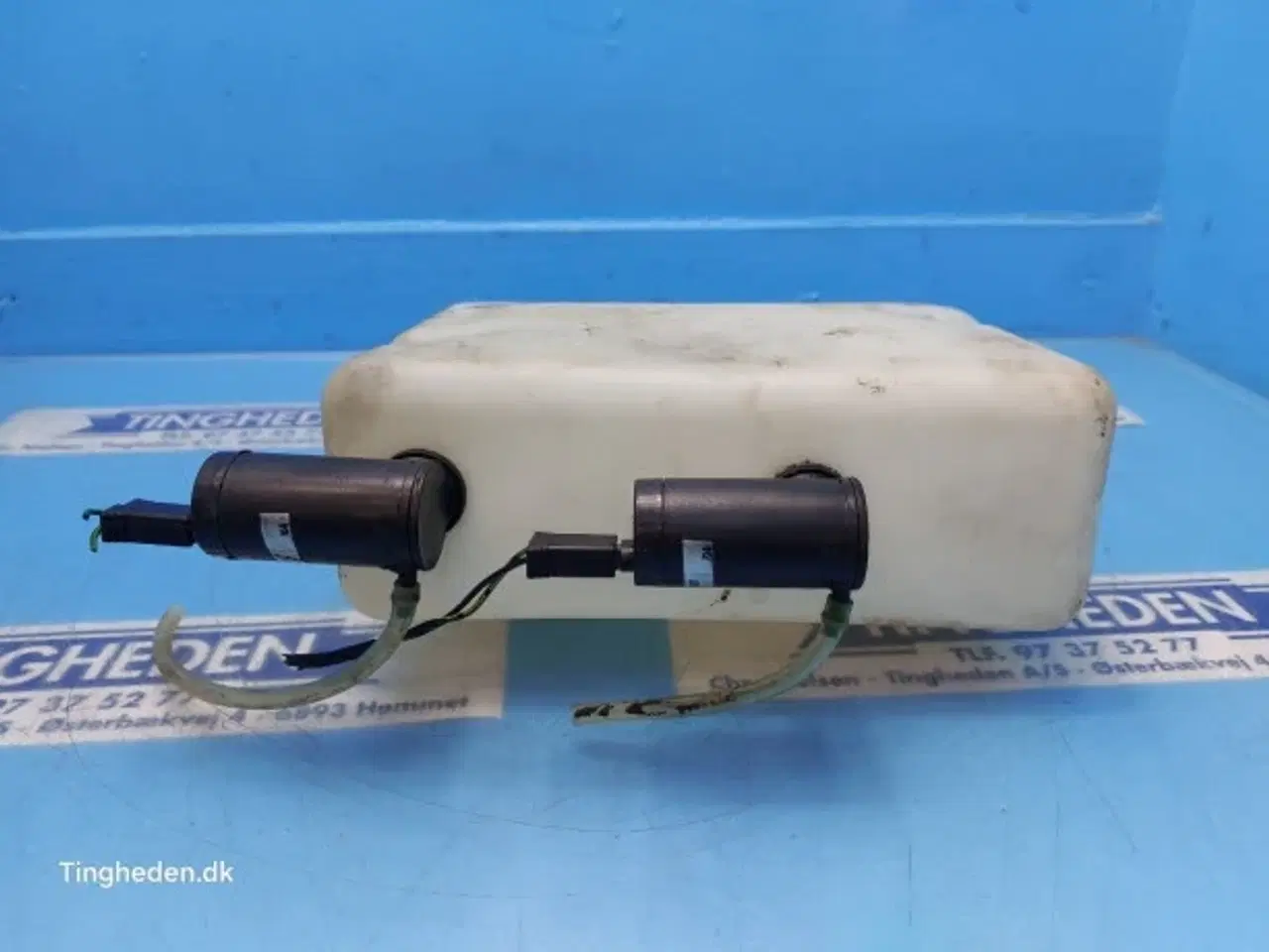 Billede 10 - New Holland TM190 Sprinklervæskebeholder 82036768