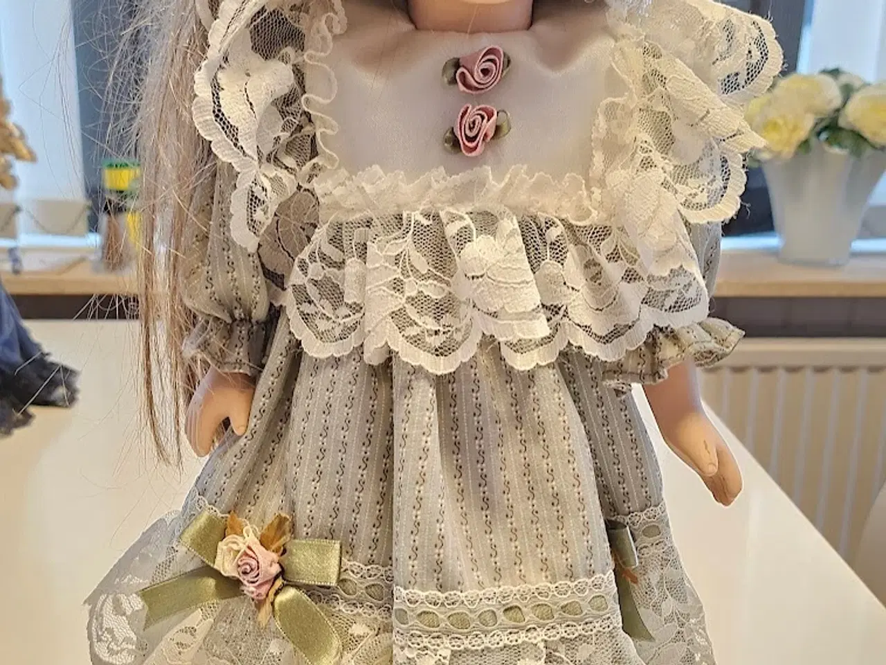 Billede 1 - Vintage porcelænsdukke fra 1980/90'erne.