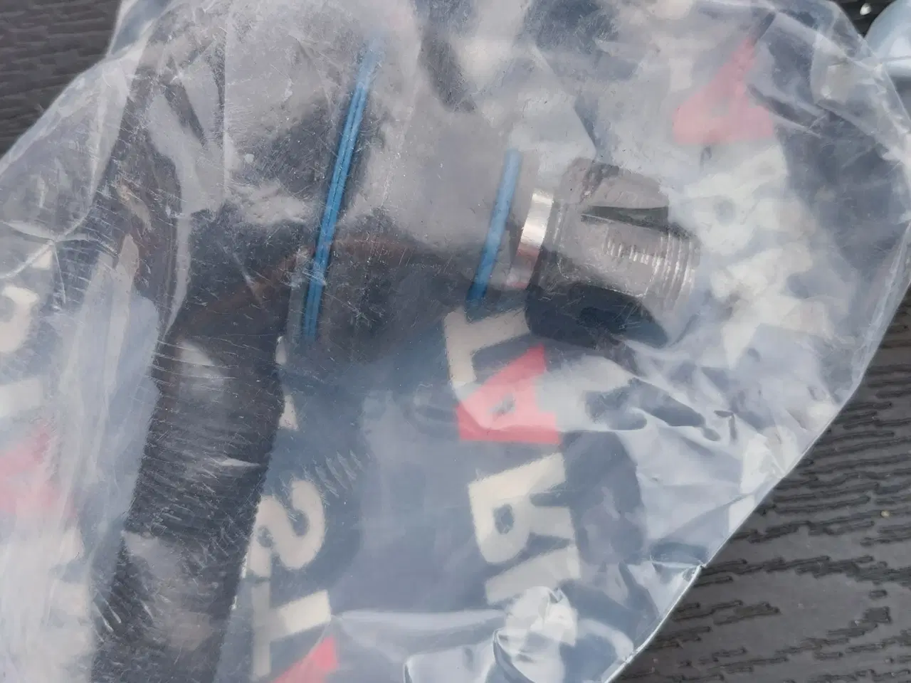 Billede 2 - Hilux stabilisator bolte mm