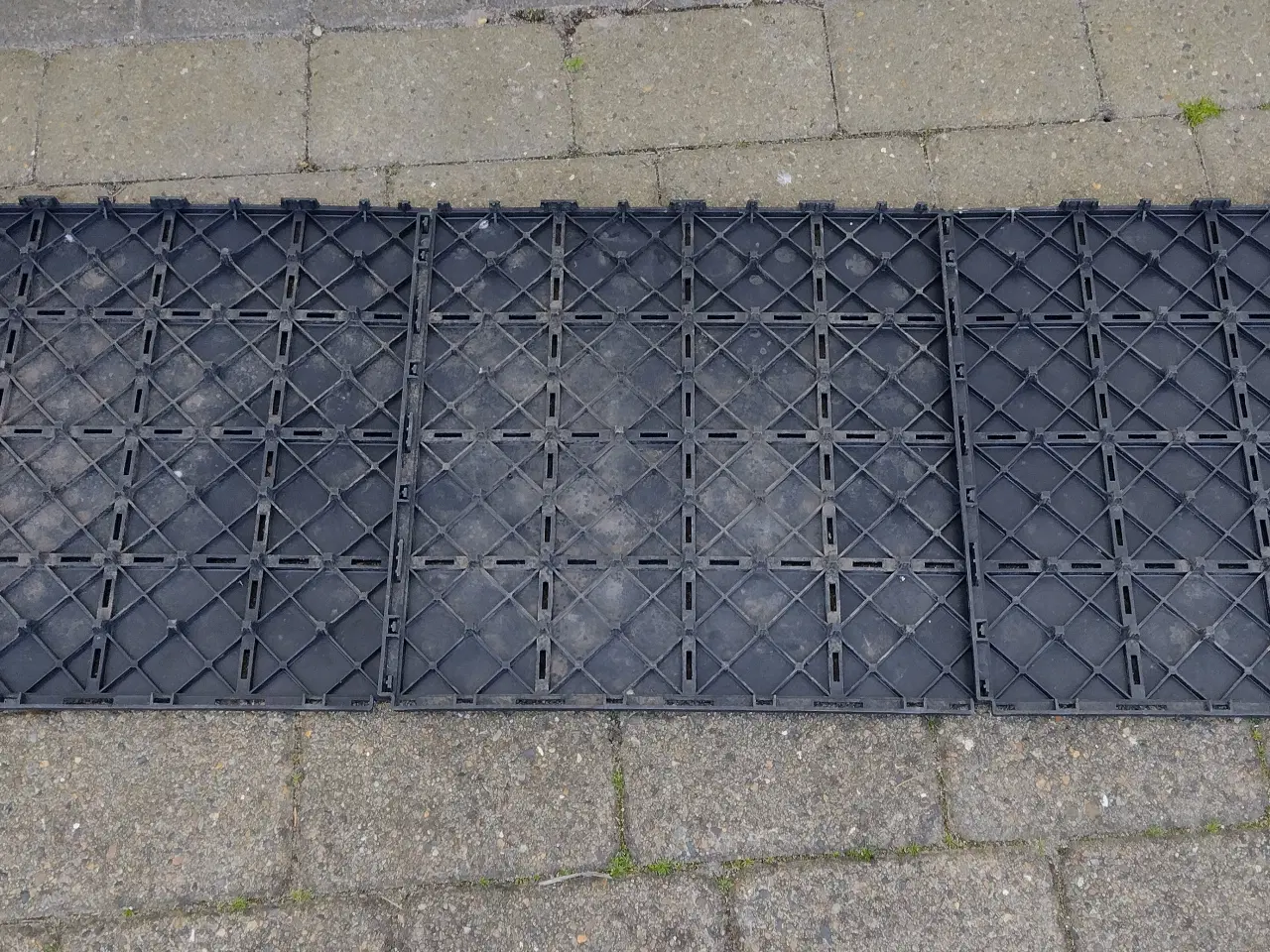 Billede 2 - gulv fliser til fortelt 