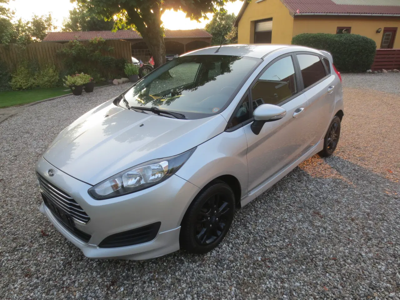 Billede 3 - Ford Fiesta 1.0i. 80 Hk År 2016. 