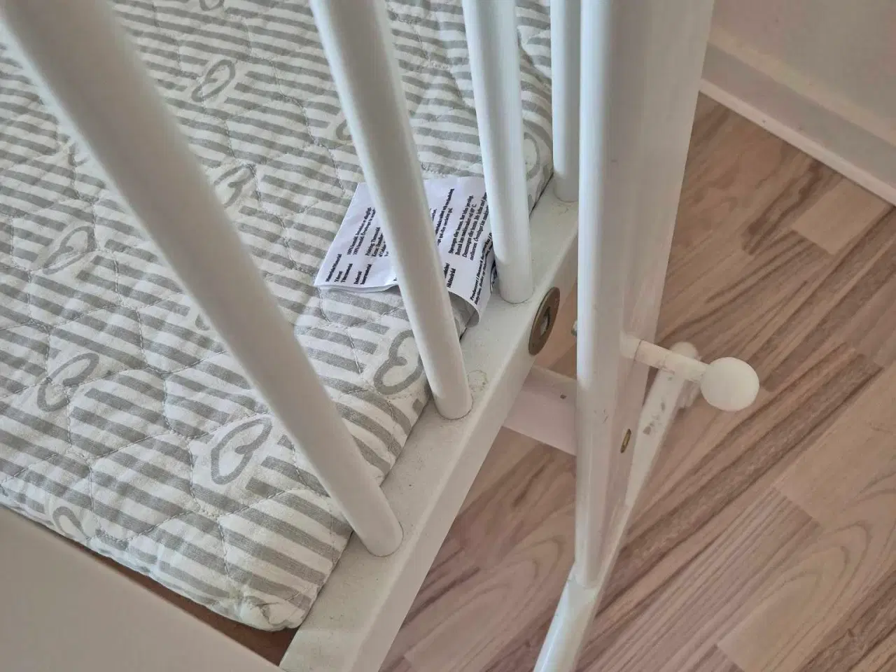 Billede 2 - Vugge m. madras