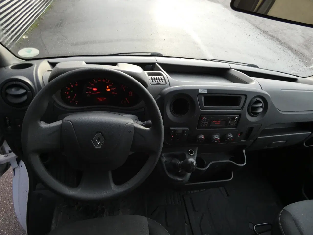 Billede 6 - Renault Master T35 L2H2 2,3 DCI start/stop 145HK Van 6g