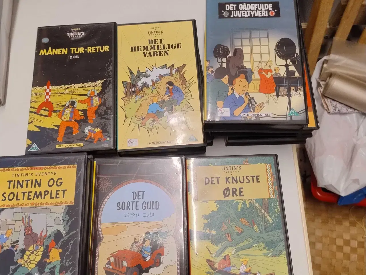 Billede 2 - Tintin VHS 21 FORSKELLIGE 