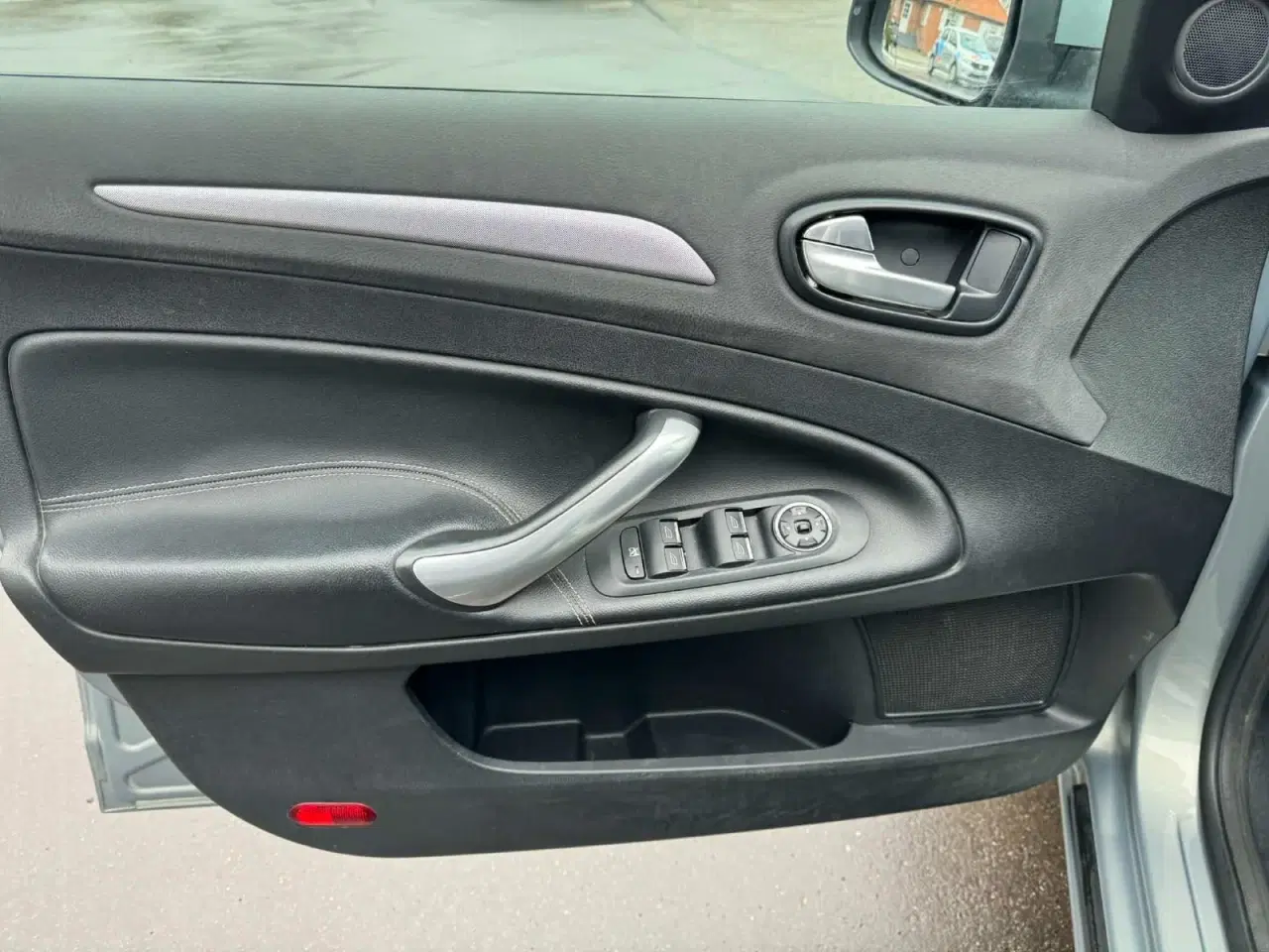 Billede 11 - Ford Mondeo 1,6 Ti-VCT 125 Trend stc.