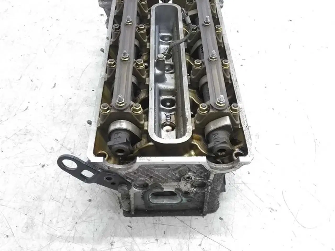 Billede 1 - Topstykke Cylinder 1-4 C14913 BMW E38 E39